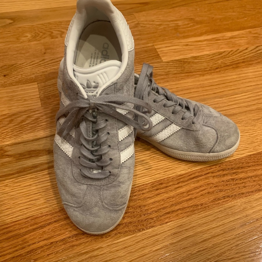 Converse Gazelle